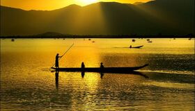 Capture the vibrant beauty of Vietnam’s coastal heritage post-visa